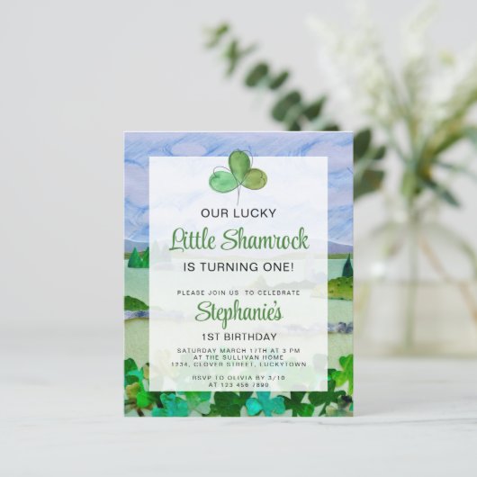 Budget Shamrock Eerste Verjaardagsfeest Uitnodigin (Staand voorkant)