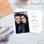 Budget Side Photo Mod Elegant Calligraphy Wedding<br><div class="desc">** SATIN PAPIER IS PAPIER THIN. UPGRADE HET PAPIER VOOR EEN THICKERPAPIER. HEEFT EEN OPTIE VOOR BEVELINGEN. *** Bespaar geld op uitnodigingen met deze kleinere uitnodiging die een optie voor enveloppen heeft. Bereid je gasten voor op de geweldige huwelijksreceptie met je Side Photo Mod Elegant Calligraphy Wedding-uitnodiging. Wil je een...</div>