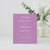 Budget Simple Chic Paars Wedding Invite (Staand voorkant)