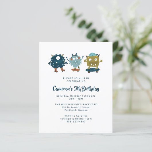 Budget Skateboard Monsters 5e verjaardag Uitnodigi (Staand voorkant)