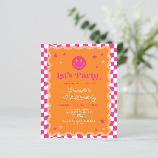 Budget Smile Face Roze Sinaasappel Wavy Verjaardag (Staand voorkant)