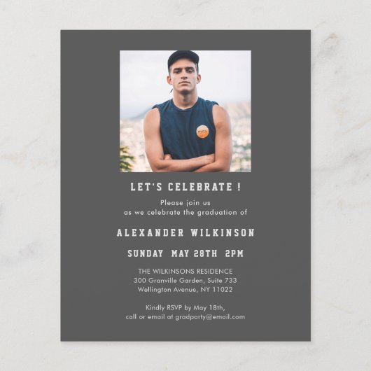 Budget Sporty Guy Modern 4 Afstudeerder Uitnodigin Flyer (Achterkant)