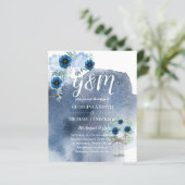 BUDGET Stofblauwe bloemen bruiloftsinvatie (Staand voorkant)