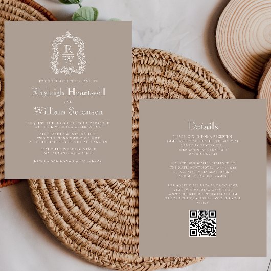 Budget Taupe Monogram Crest QR Code Huwelijk