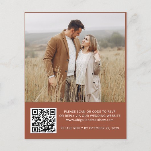 Budget Terracotta QR Code RSVP Weduwen Uitnodiging Flyer (Achterkant)
