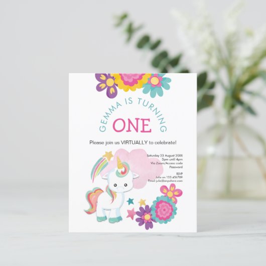 Budget Unicorn Virtuele 1e verjaardag Uitnodiging (Staand voorkant)