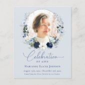 Budget Viering van het leven Floral Foto Memorial Flyer (Voorkant)