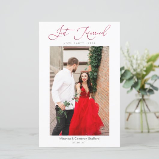 Budget Weddenschap Net getrouwd Elopement Foto  (Staand voorkant)