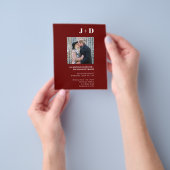 Budget Wedding Invitation Modern Burgundy Foto Flyer (Hand)