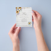 BUDGET WEDDING INVITATIONS Rustige Sunflower CHIC Flyer (Hand)