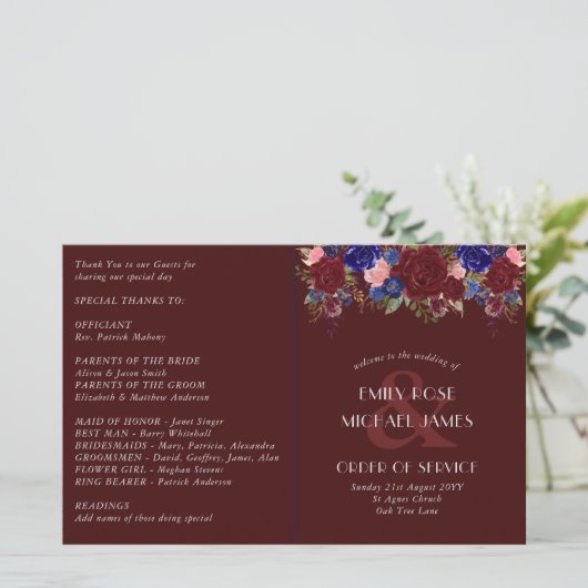 Budget Wedding Programme Burgundy Blue Rozen Flowe (Staand voorkant)