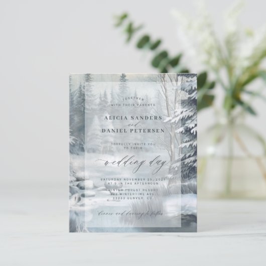 Budget winter berg bos bruiloft uitnodiging (Staand voorkant)