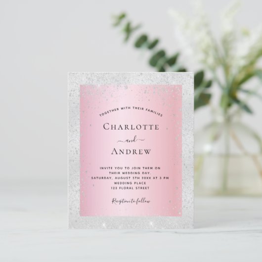 Budget zilveren roze glitter bruiloft uitnodiging (Staand voorkant)