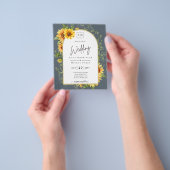 BUDGET Zonnebloemen Trouw Uitnodiging QR Code RSVP Flyer (Hand)