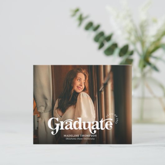 Budgetminimalistisch  Afstuderen voor fotocollage (Staand voorkant)