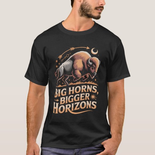 Buffalo – Big Horns, Big Horizons T-shirt (Voorkant)