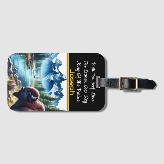 Buffalo bij River in Mountain Uitzicht Bagagelabel (Voorkant (horizontaal))