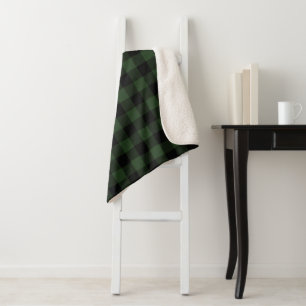 Buffalo Celtic Green and Black Squares Pset Sherpa Deken