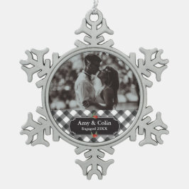 Buffalo Check Plays Black & White Engaged Fiance Tin Sneeuwvlok Ornament