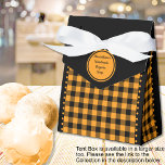 Buffalo Check -Zwart en Sinaasappel - 3x1.5x3.25 T Bedankdoosjes<br><div class="desc">Zwarte en oranje buffels vinken het voorkeursvakje van de tent aan. Tekst is aanpasbaar. Als u de knop/tool 'ontwerp bewerken' gebruikt,  kunt u ook uw eigen afbeeldingen/foto's toevoegen. Andere kleuren,  vormen en doosgrootte beschikbaar. Bekijk het Collectie van alle doosgroottes & buffels controleer kleuren hier: https://www.zazzle.com/collections/119842043554925619</div>