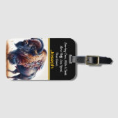 Buffalo Grazes in Gouden Gras bij zonsondergang Bagagelabel (Voorkant (horizontaal))