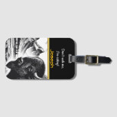 Buffalo Grazing beroemd gemaakt door Rugged Mounta Bagagelabel (Voorkant (horizontaal))