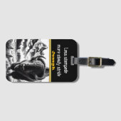 Buffalo in het Schilderachtig berglandschap Bagagelabel (Voorkant (horizontaal))