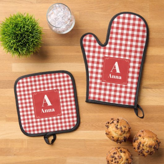 Buffalo Plaid aangepaste Monogrammed Modern Ovenwant & Pannenlap Set (Top down)