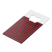 Buffalo plaid Black en Red Pattern Creditkaart Flessenopener (Achterkant Gekanteld)