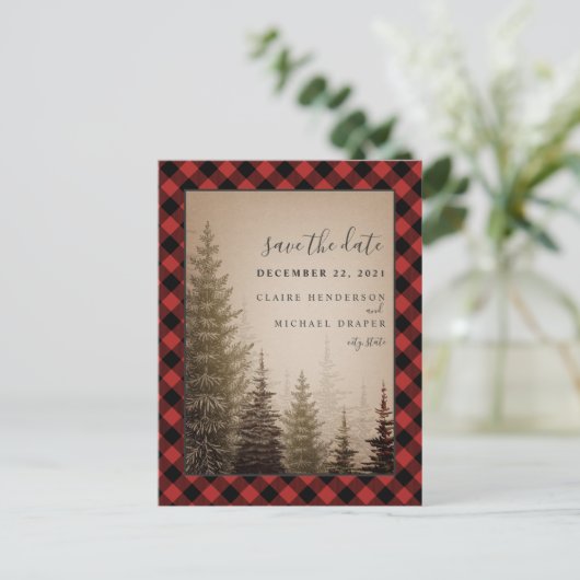Buffalo Plaid Evergreen Bruiloft Save The Date Aankondigingskaart (Staand voorkant)