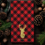 Buffalo Plaid Gouden Herten Kerstmis Theedoek<br><div class="desc">Voeg dit vakantieseizoen een rustieke en feestelijke toets toe aan uw keuken met deze buffelgeplakte keukenhanddoek, voorzien van een goudhertensilhouet en gepersonaliseerd met een monogram of familienaam. Perfect voor kerstdecoratie, deze handdoek combineert klassieke rode en zwarte plaid met een vleugje glamour, waardoor het een gezellige maar elegante toevoeging is aan...</div>