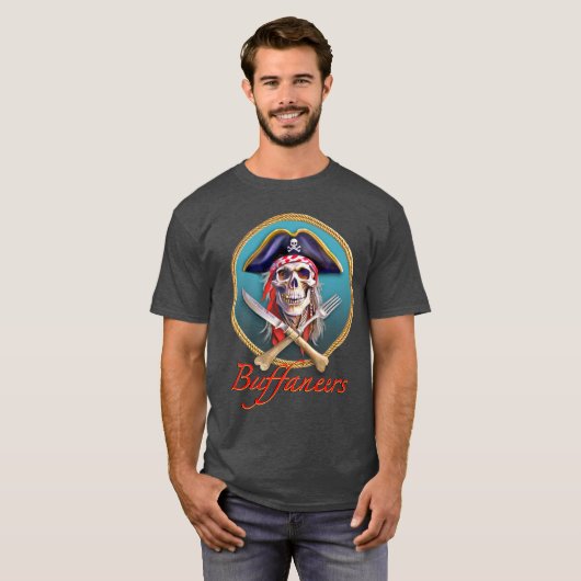 Buffaneers Pirate Skull op Blauwgroen Cirkel met V T-shirt (Voorkant volledig)