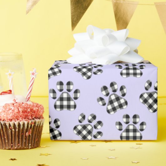 Bufferspelden op Paars Cadeaupapier (Verjaardagsfeest)