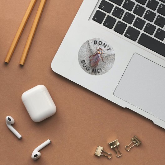 Bug me niet over Cockroach Meme Ronde Sticker