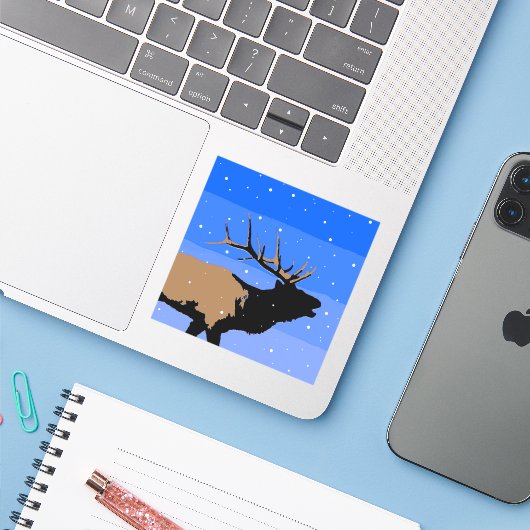 Bugling Elk in Winter - Originele Wilde Kunst Sticker (Laptop met iPhone)