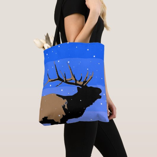 Bugling Elk in Winter - Originele Wilde Kunst Tote Bag (Dichtbij)