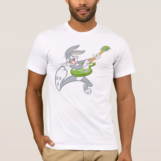 BUGS BUNNY™ draait op gitaar T-shirt (Voorkant)
