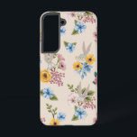 BUGS BUNNY™ Floral Embroidery Pattern Samsung Galaxy Hoesje<br><div class="desc">Remember to stop and smell the flowers like BUGS BUNNY™ in this vintage floral pattern! Grab this fun pattern on a tote bag,  throw pillow,  or blanket! Shop this design on even more custom Zazzle gifts!</div>
