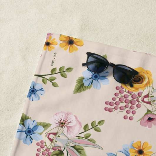 BUGS BUNNY™ Floral Embroidery Pattern Strandlaken (In situ)