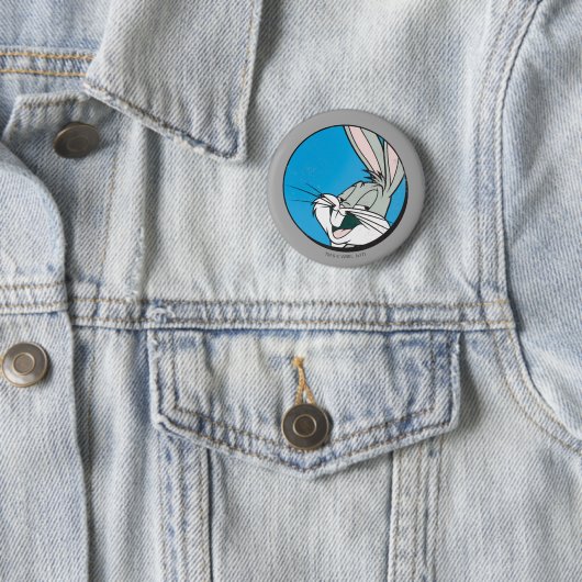 BUGS BUNNY™ Retro Blue Patch Ronde Button 5,7 Cm (In situ)