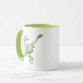 BUGS BUNNY™ Rockt op gitaar Mok (Voorkant links)