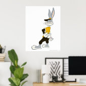 BUGS BUNNY™ Sly Pitcher Poster (Thuiskantoor)