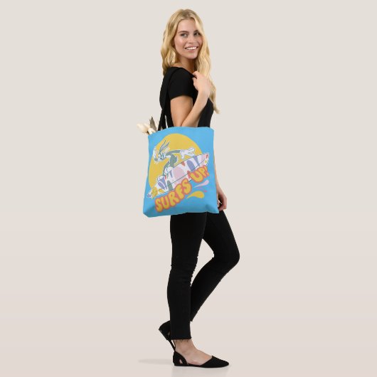 BUGS BUNNY™ - Surft omhoog! Tote Bag (Op model)