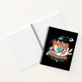 BUGS BUNNY™ Voetbalclub Badge Notitieboek (Binnen)