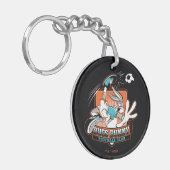 BUGS BUNNY™ Voetbalclub Badge Sleutelhanger (Voorkant Links)