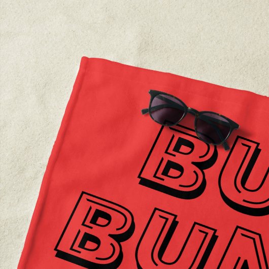 BUGS BUNNY™ With Carrot Strandlaken (In situ)