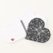 Bugs, gebroken wit op zwart notitieboek (Binnen)