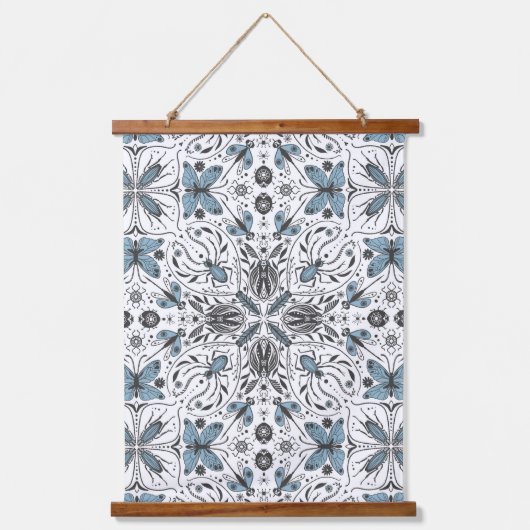 Bugs, zwart en blauw hangend wandkleed (Voorkant)