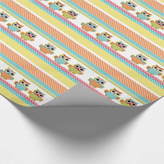 Búhos de lunares de colores cadeaupapier (Hoek)