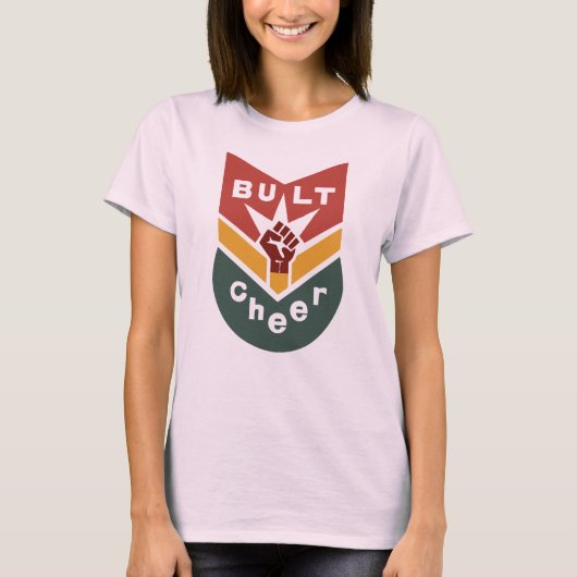 BUILT TO CHEER Raised-Fist Badge T-shirt (Voorkant)